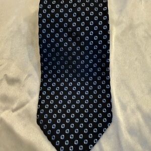 Armani Collezioni Navy and Light Blue Patterned Tie 100% Silk Made in Italy